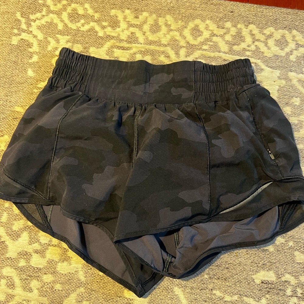 Hotty Hot High-Rise Lined Short 2.5”